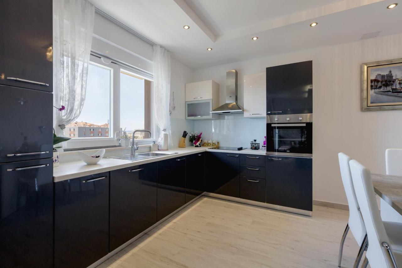 Sunny Garden Adria Apartamento Split Exterior foto