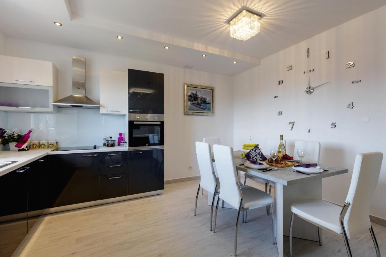 Sunny Garden Adria Apartamento Split Exterior foto