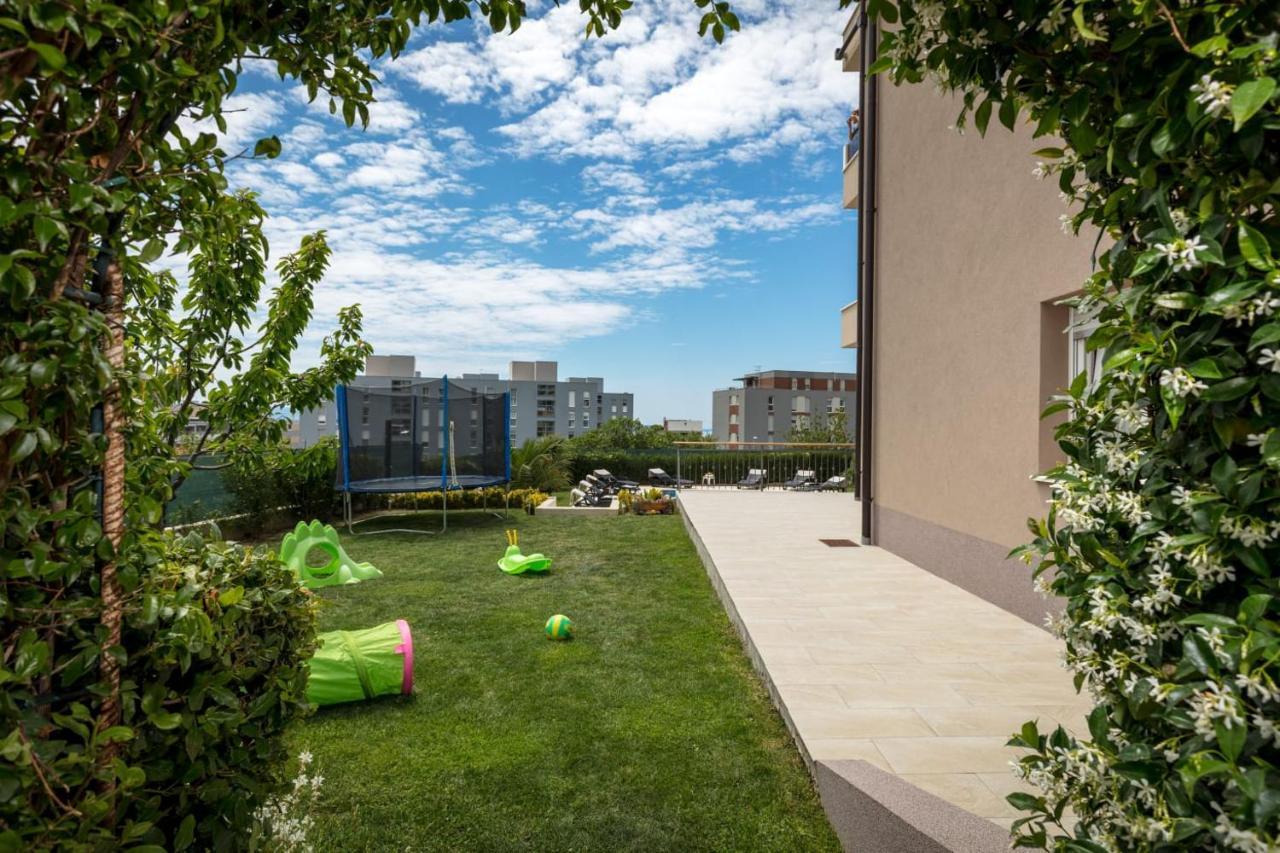 Sunny Garden Adria Apartamento Split Exterior foto